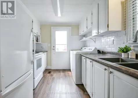 101 Linden Lane Innisfil ON L9S 1N3