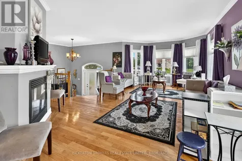 14 Apple Blossom Drive Augusta ON K6V 5T1