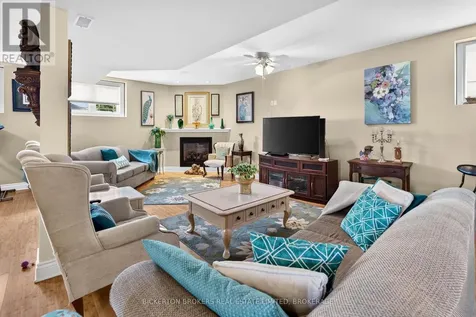 14 Apple Blossom Drive Augusta ON K6V 5T1