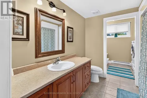 14 Apple Blossom Drive Augusta ON K6V 5T1