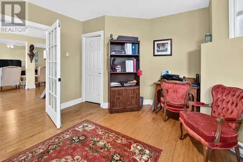 14 Apple Blossom Drive Augusta ON K6V 5T1