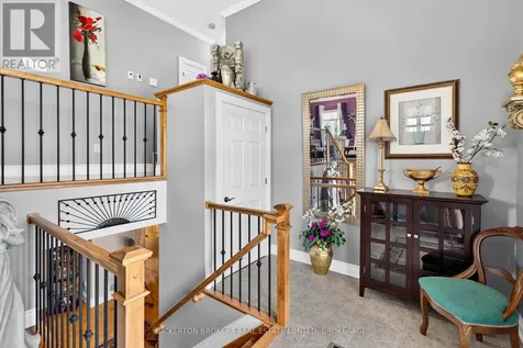 14 Apple Blossom Drive Augusta ON K6V 5T1