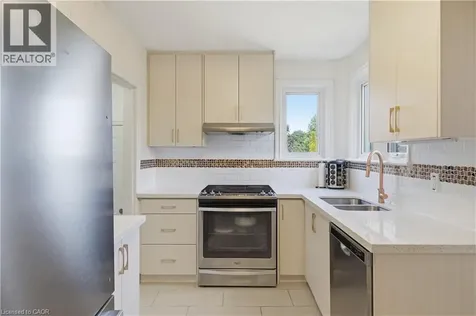 29 Second Street North Stoney Creek ON L8G 1Y8