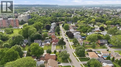 29 Second Street North Stoney Creek ON L8G 1Y8