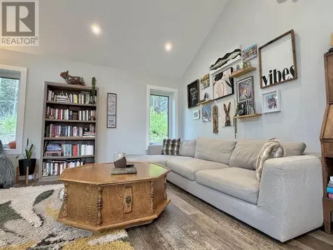 83 Beryl Winder Road Kenora ON P9N 3W8