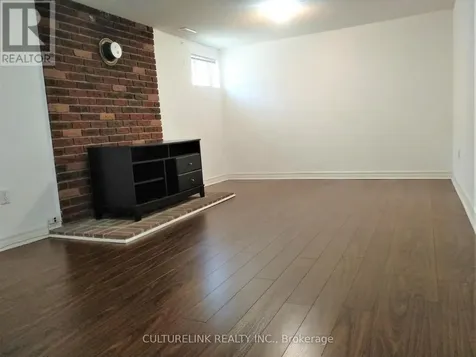 30 Rockport Crescent Richmond Hill (crosby) ON L4C 2L6