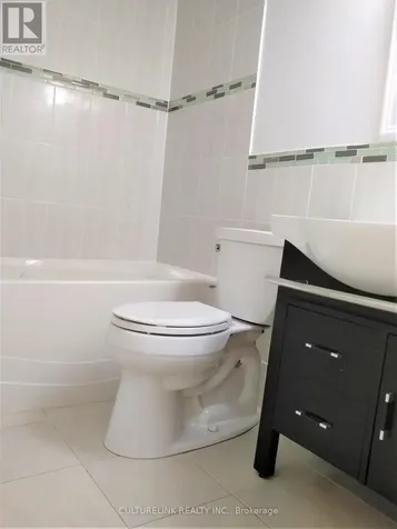30 Rockport Crescent Richmond Hill (crosby) ON L4C 2L6