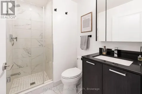 120 Eagle Rock Way Vaughan ON L6A 5C2