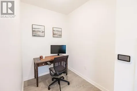 120 Eagle Rock Way Vaughan ON L6A 5C2