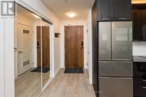 120 Eagle Rock Way Vaughan ON L6A 5C2