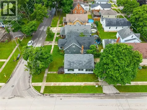 478 Cromwell Street Sarnia ON N7T 3Z1