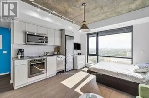 105 Champagne Avenue South Ottawa ON K1S 4P3