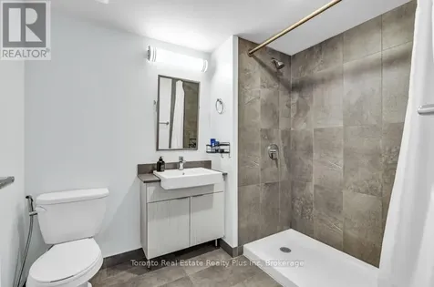 105 Champagne Avenue South Ottawa ON K1S 4P3