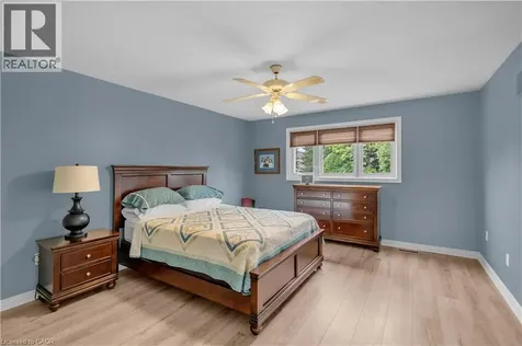 75 Banbury Drive Ancaster ON L9K 1H8
