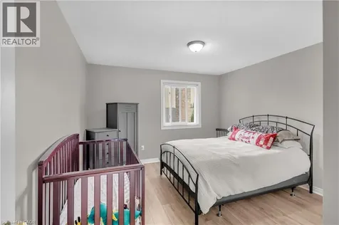 75 Banbury Drive Ancaster ON L9K 1H8
