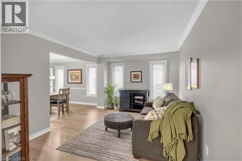 75 Banbury Drive Ancaster ON L9K 1H8