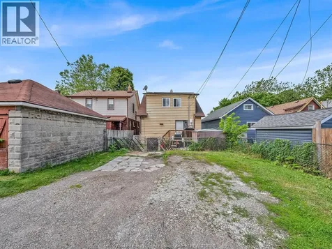 1084 Hickory Windsor ON N8Y 3S1