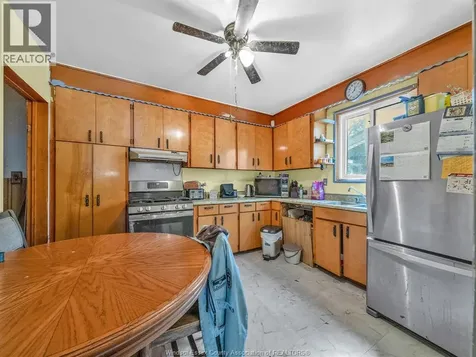 1084 Hickory Windsor ON N8Y 3S1