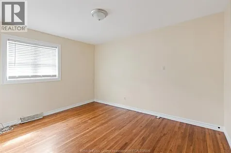 3162 Avondale Windsor ON N9E 1X3