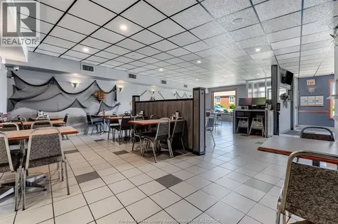 3163 Tecumseh Road East Windsor ON N8W 1G9