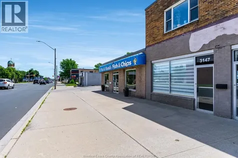 3163 Tecumseh Road East Windsor ON N8W 1G9