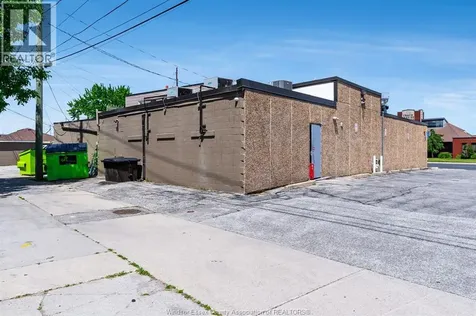 3163 Tecumseh Road East Windsor ON N8W 1G9