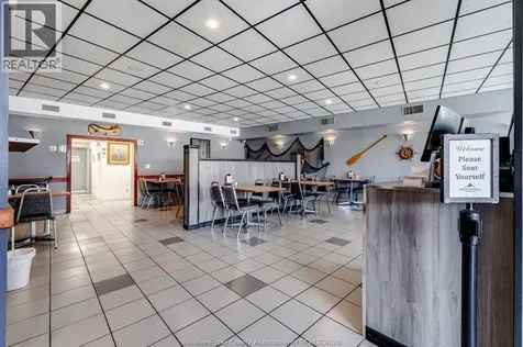 3163 Tecumseh Road East Windsor ON N8W 1G9