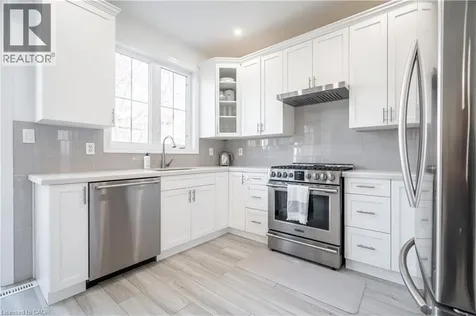 80 Montreal Circle Stoney Creek ON L8E 0C9