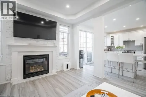 80 Montreal Circle Stoney Creek ON L8E 0C9