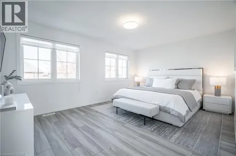 80 Montreal Circle Stoney Creek ON L8E 0C9