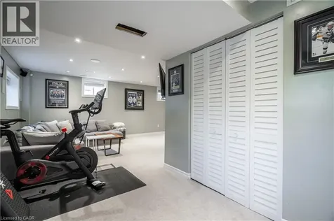 80 Montreal Circle Stoney Creek ON L8E 0C9