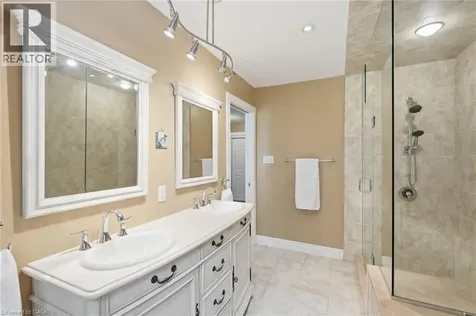 101 Victoria Street Waterdown ON L0R 2H0