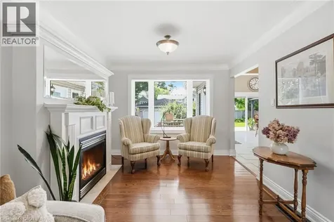 101 Victoria Street Waterdown ON L0R 2H0
