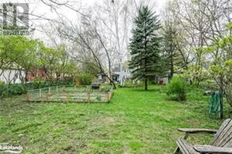 435 Napier Street Collingwood ON L9Y 3T8