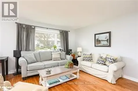 435 Napier Street Collingwood ON L9Y 3T8