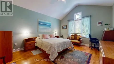 29 Savannah Crescent Wasaga Beach ON L9Z 0E7