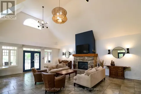 29 Savannah Crescent Wasaga Beach ON L9Z 0E7