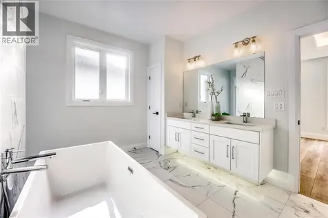 184 Sandpiper Drive Sarnia ON N7S 0E7