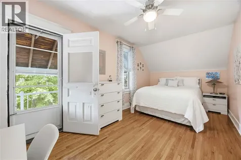 137 Euphemia Street North Sarnia ON N7T 6A4