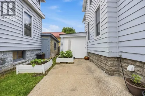 137 Euphemia Street North Sarnia ON N7T 6A4