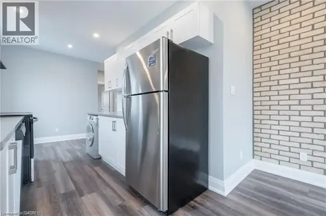 303 Barton Street East Hamilton ON L8L 2X4