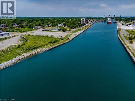 118 West Street Port Colborne ON L3K 4E6