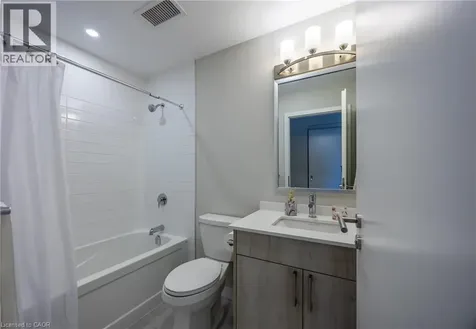 118 West Street Port Colborne ON L3K 4E6