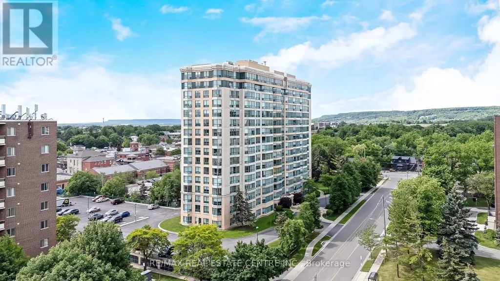 100 Millside Drive Milton (om Old Milton) ON L9T 5E2