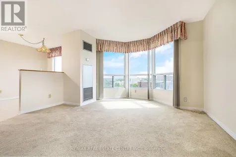 100 Millside Drive Milton (om Old Milton) ON L9T 5E2