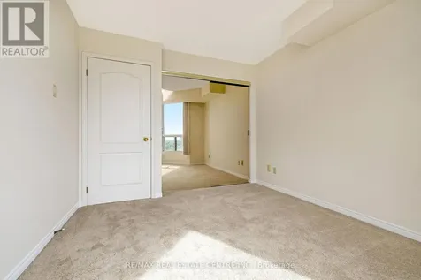 100 Millside Drive Milton (om Old Milton) ON L9T 5E2
