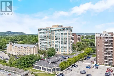 100 Millside Drive Milton (om Old Milton) ON L9T 5E2