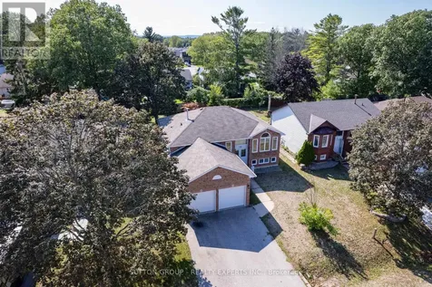 12 Langevin Drive Wasaga Beach ON L9Z 1C6
