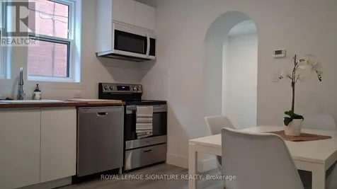 17 Shanley Street Kitchener ON N2H 5N7