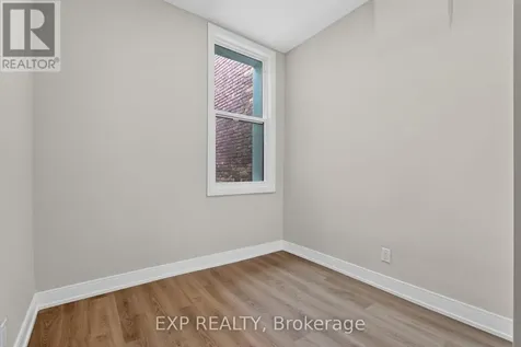 118 Cathcart Street North Hamilton (beasley) ON L8L 5A2